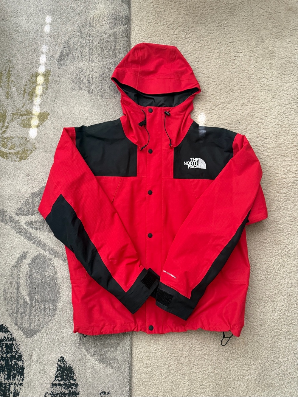 The North Face Mountain Jacket Dryvent Medium Red and Black